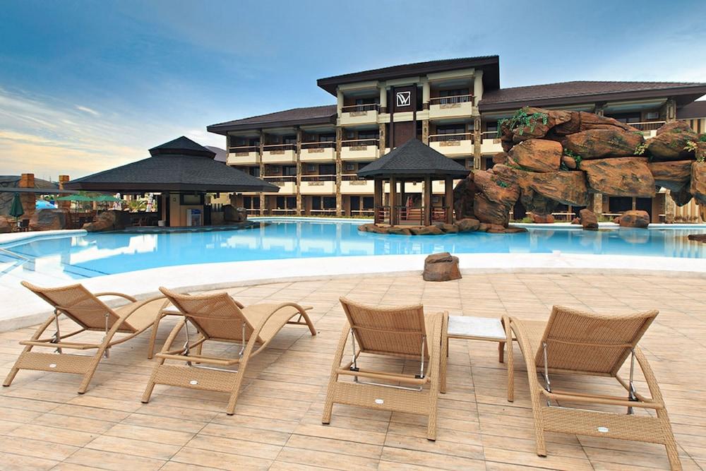 Cebu Westown Lagoon - South Wing Exterior foto
